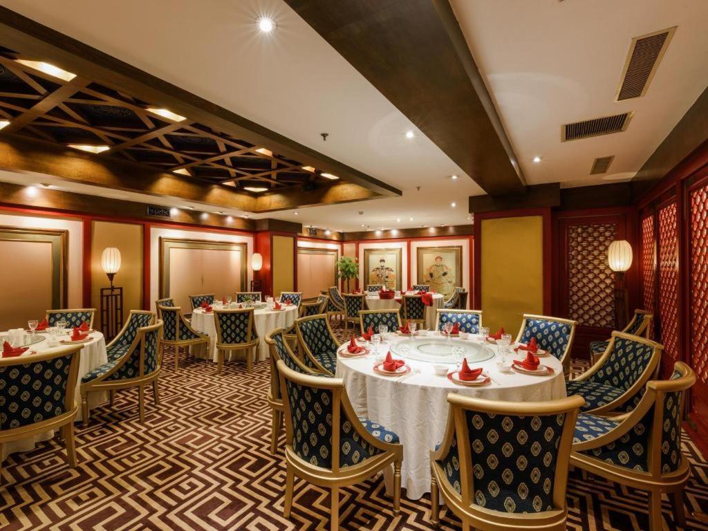 Asia Hotel Пекін Екстер'єр фото